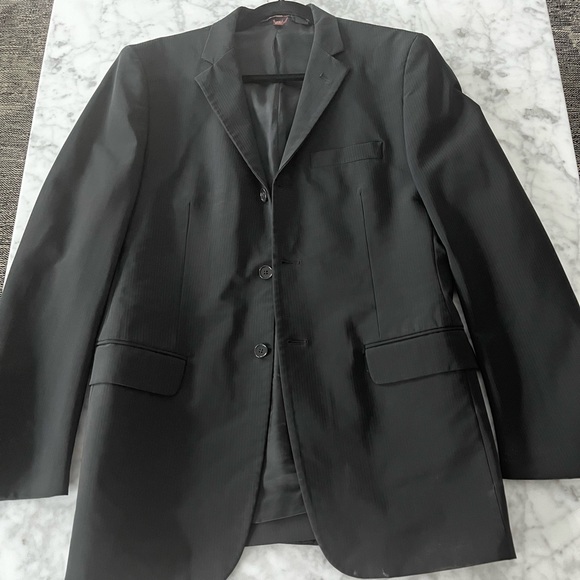 Black blazer from Zara - Picture 1 of 4